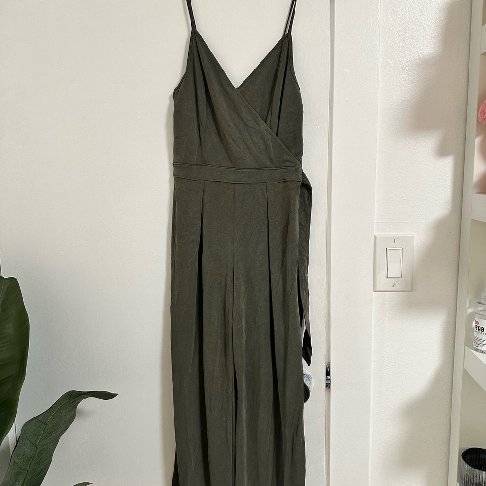 Abercrombie & Fitch Olive Ribbed Top